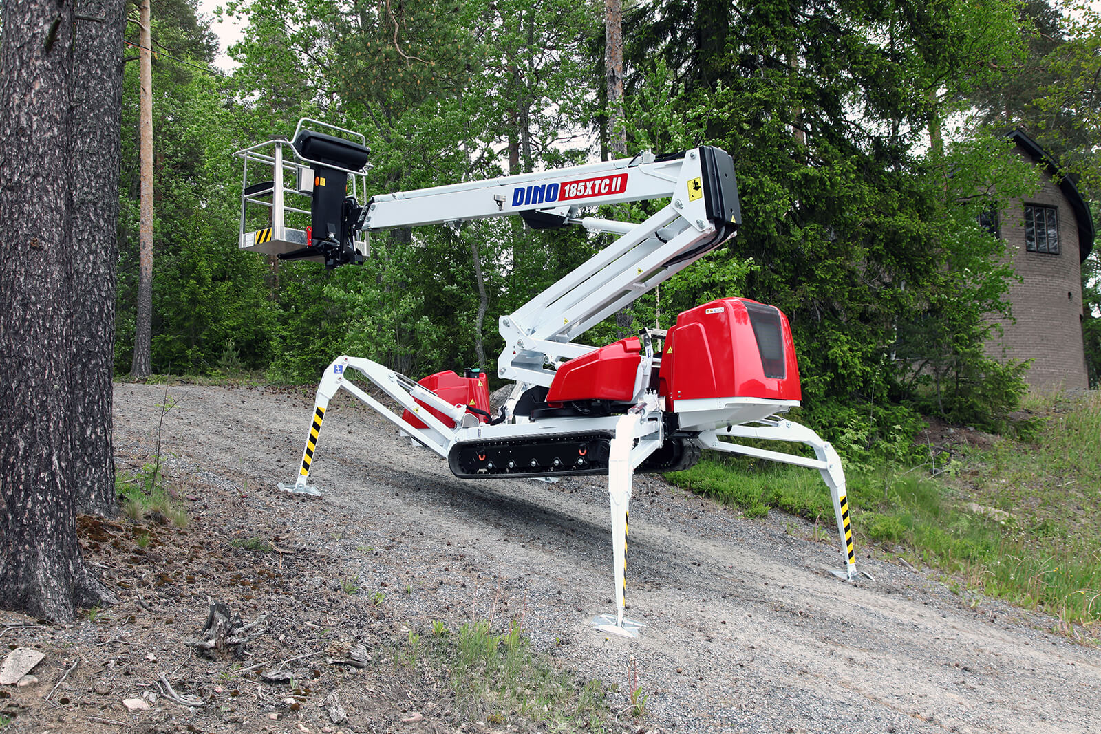 DINO XTCII series outstanding levelling capability